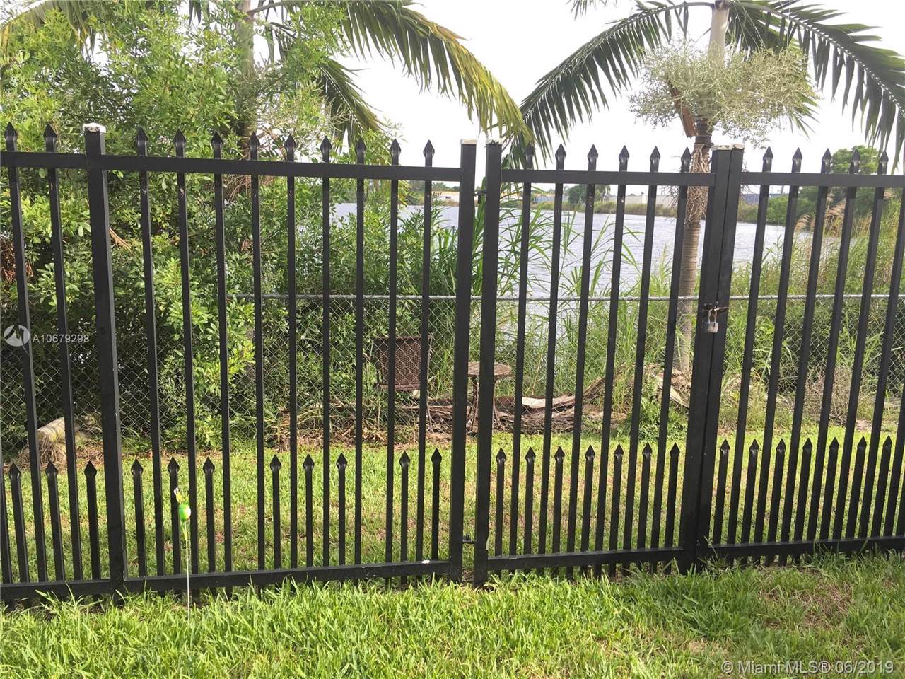 1830 142nd Ln - Photo 1