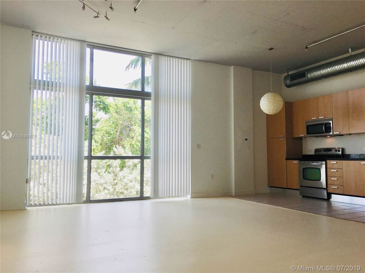 2100 Van Buren St - Photo 1