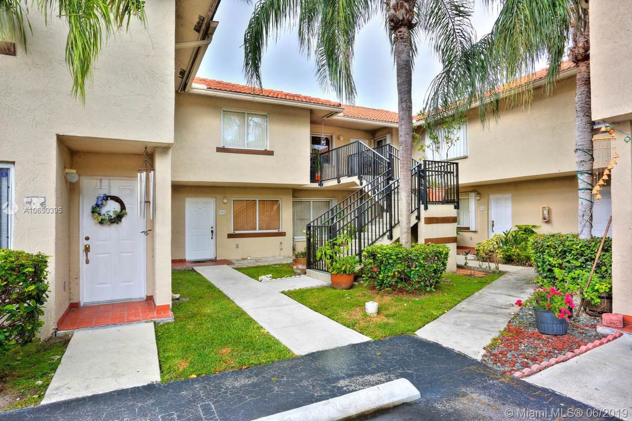 431 82nd Ave - Photo 1