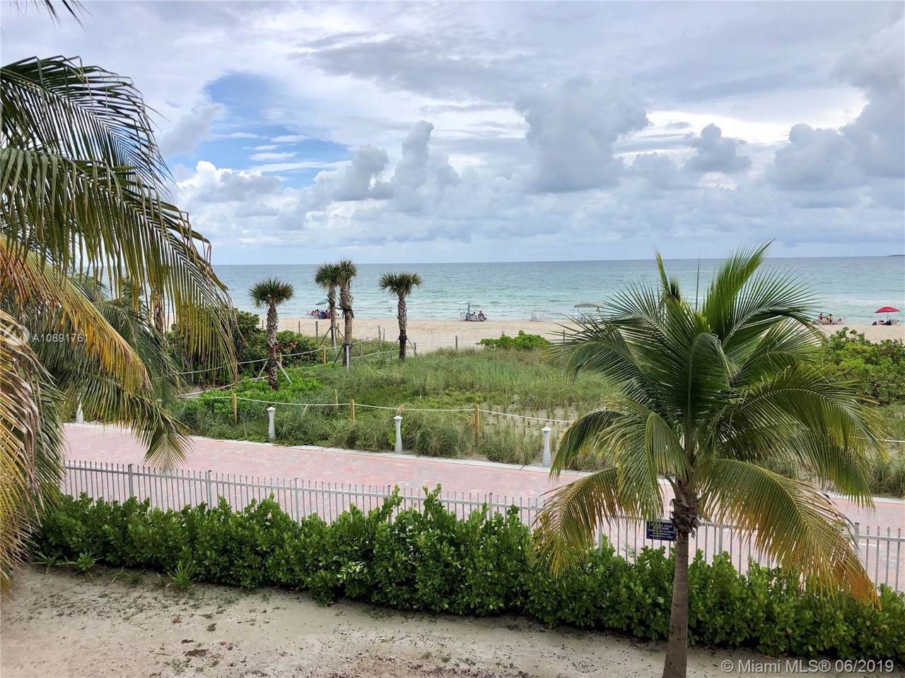 6039 Collins Ave - Photo 1