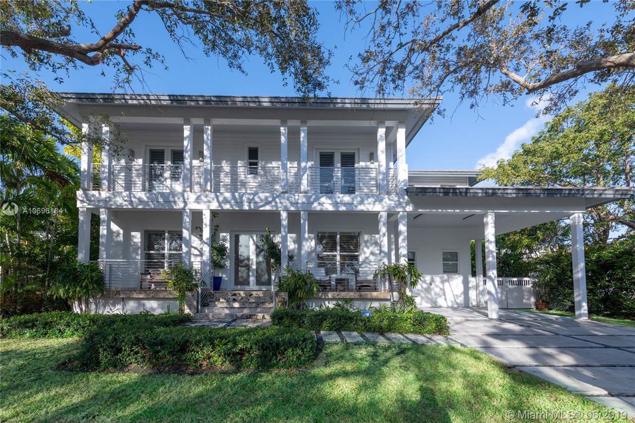 370 Glenridge Rd - Photo 1