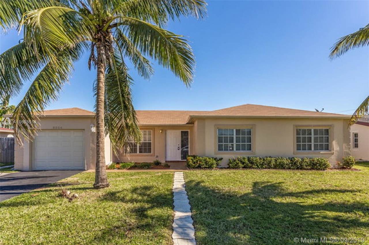 8204 74th Ave - Photo 1