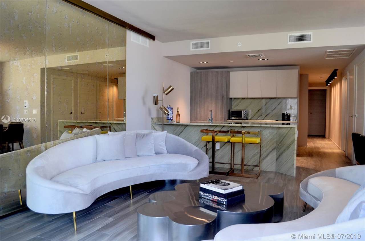 801 Miami Avenue - Photo 1