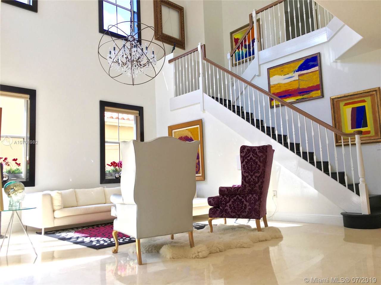 1507 Mariner Way - Photo 1