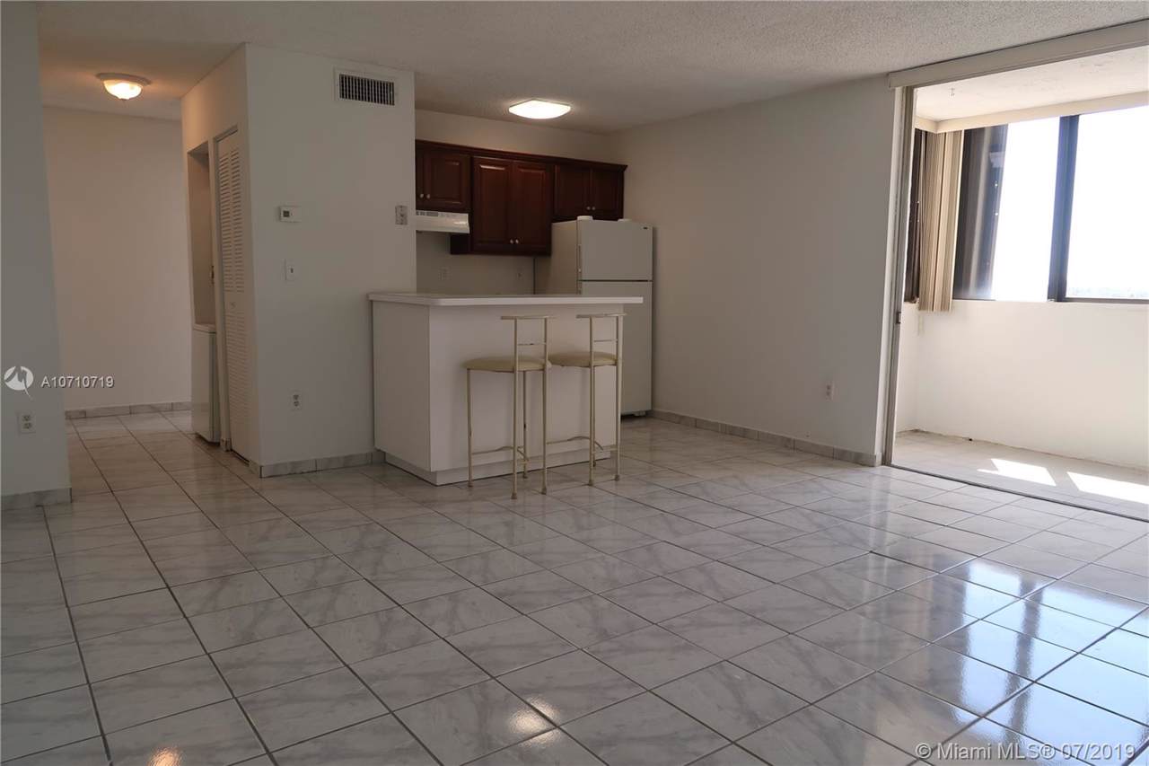 5055 7th St - Photo 1