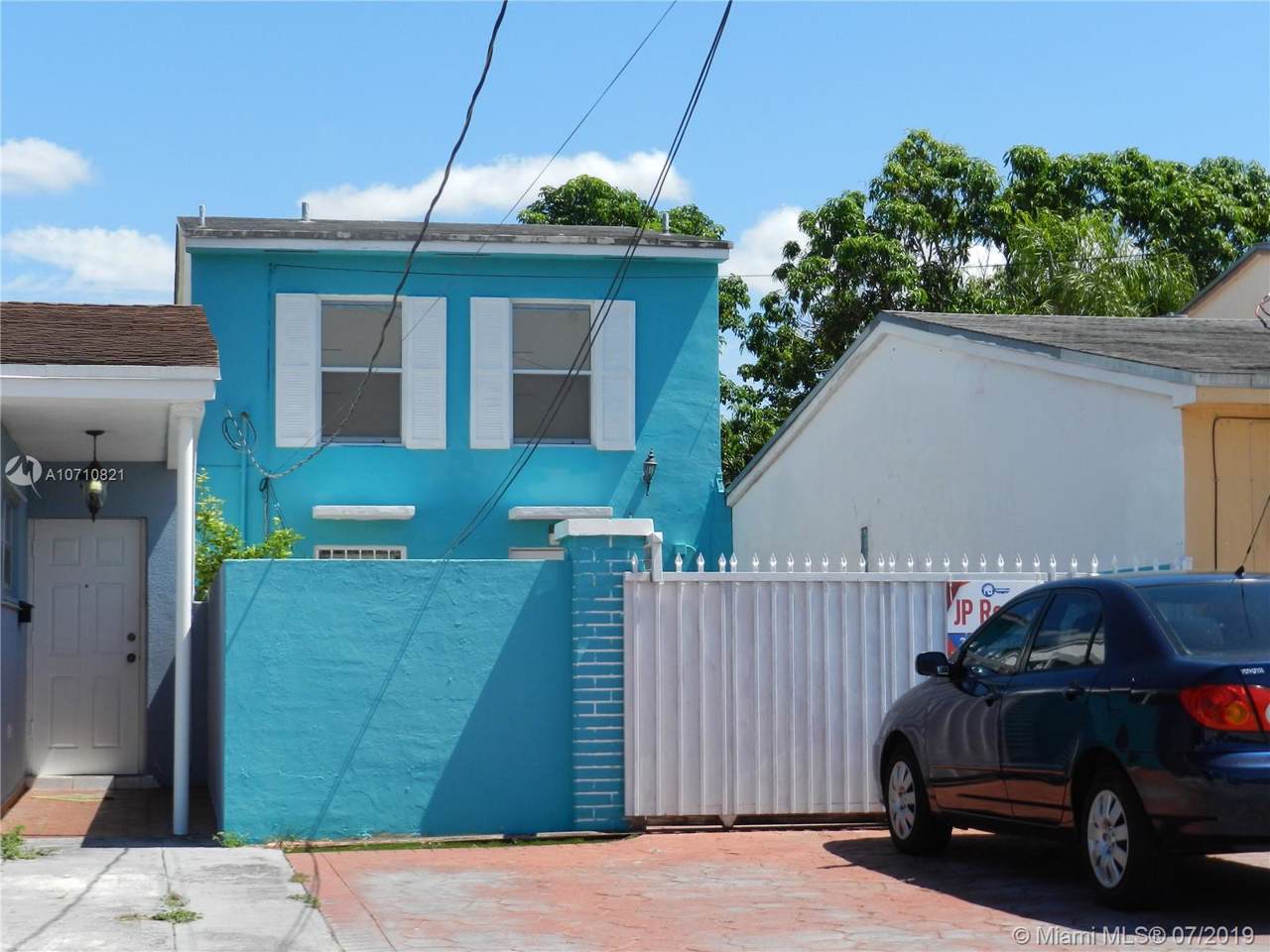 1573 73rd St - Photo 1