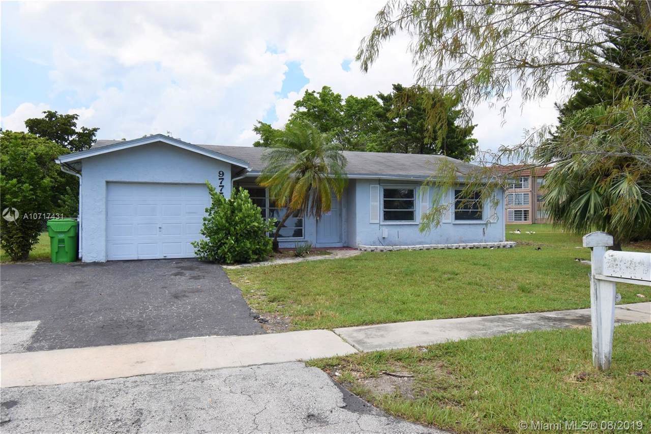 9775 26th Ct - Photo 1