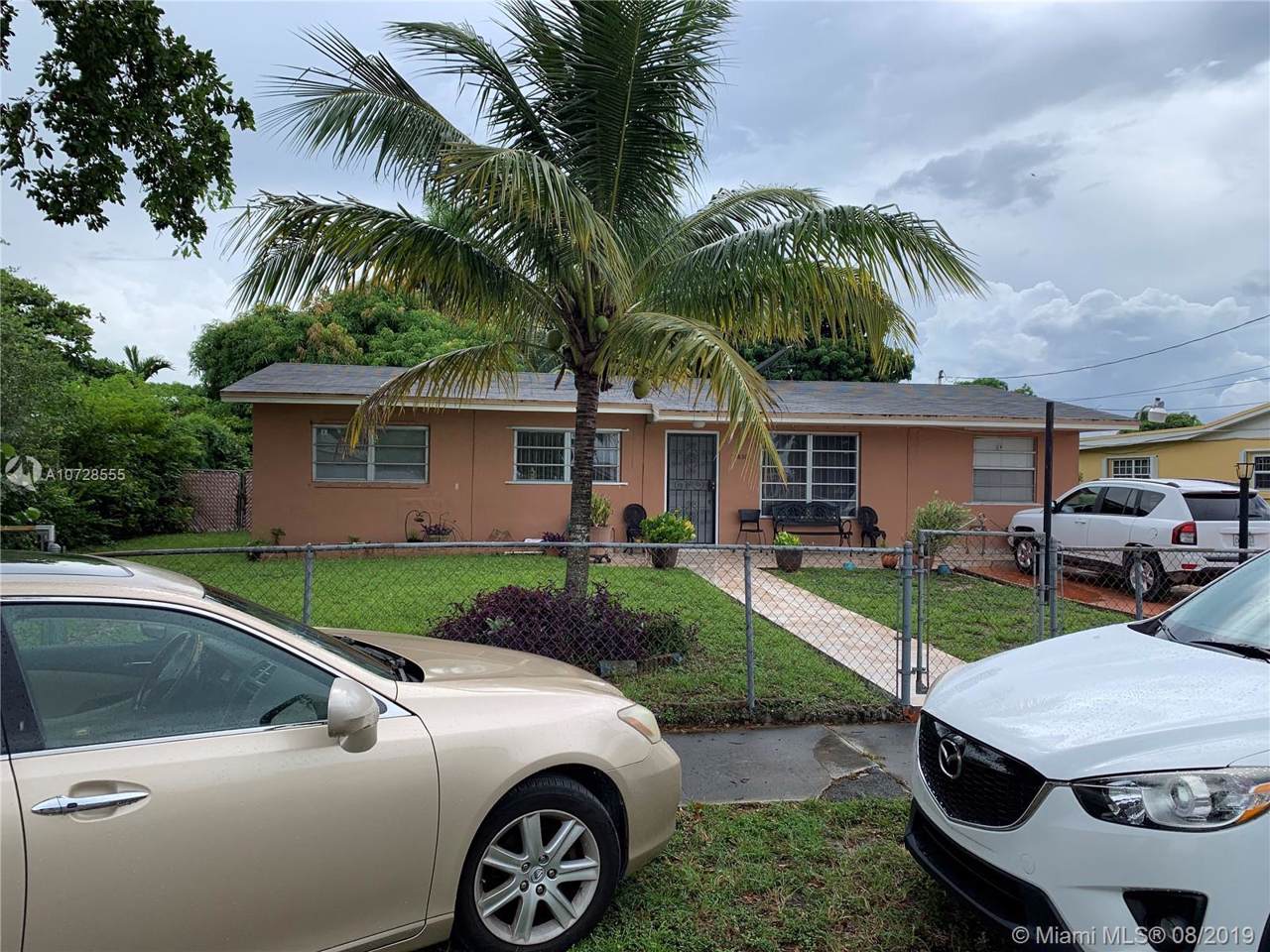 17830 48th Ct - Photo 1