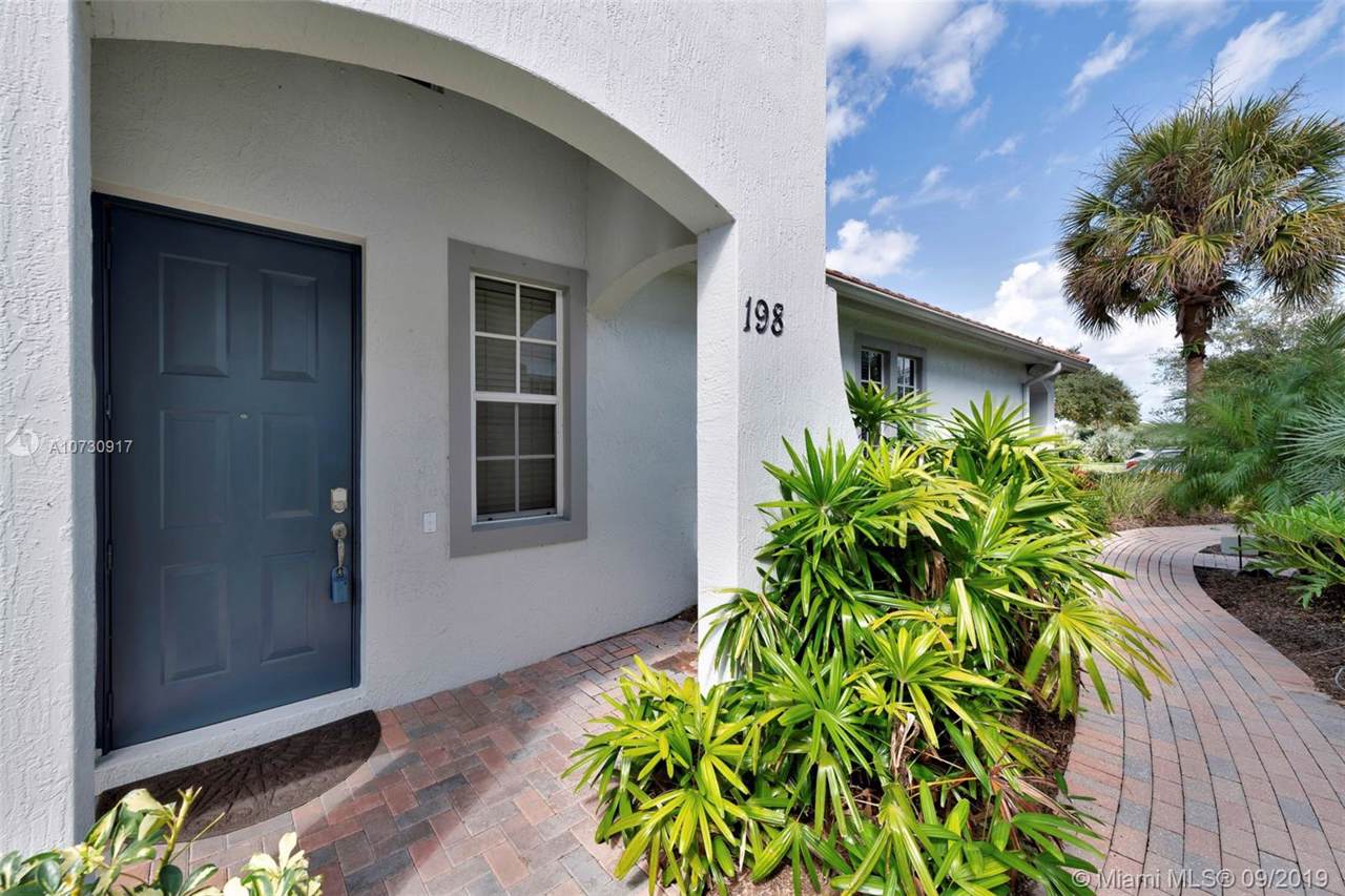 198 Evergrene Pkwy - Photo 1