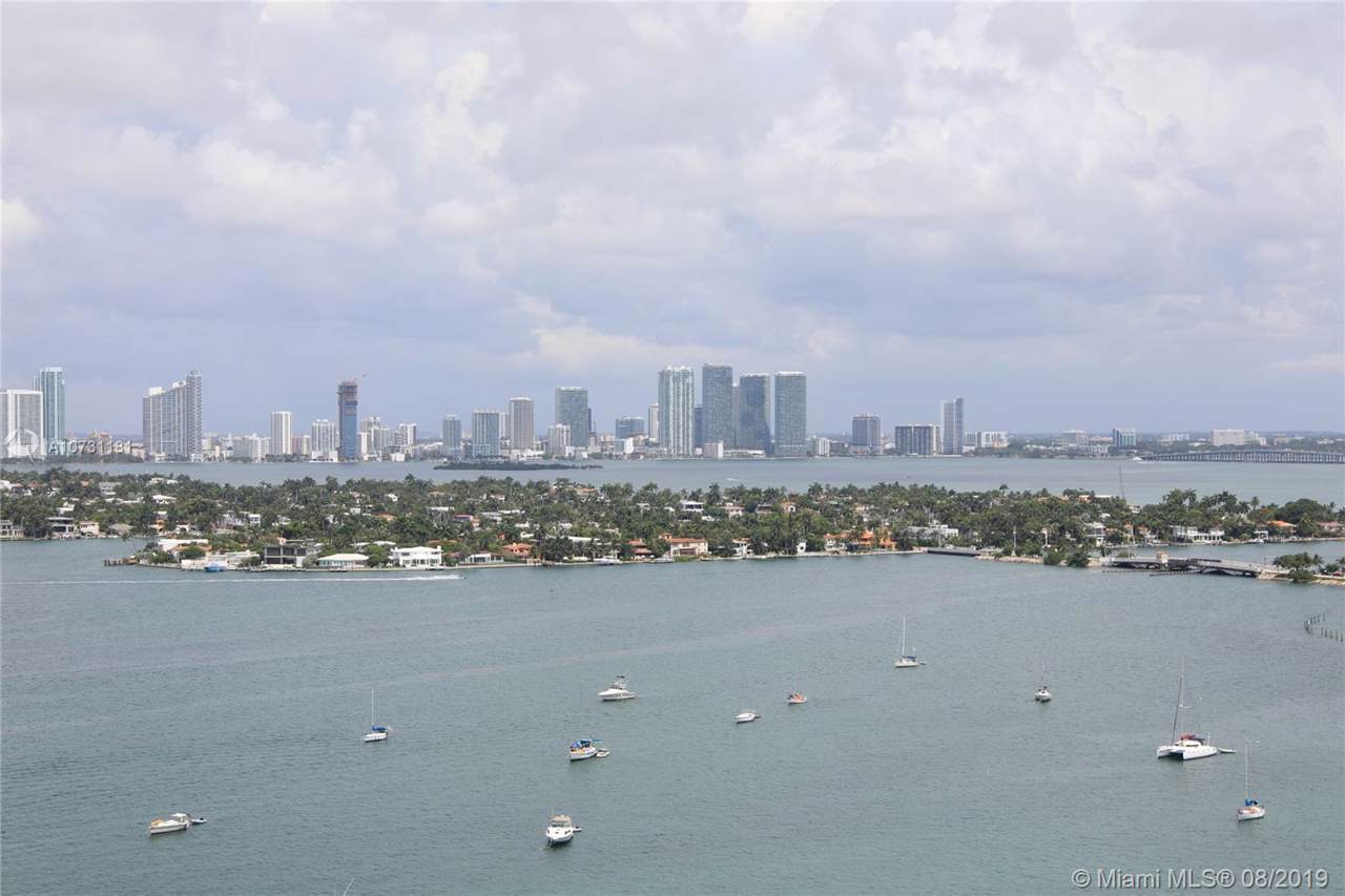 1330 West Ave - Photo 1