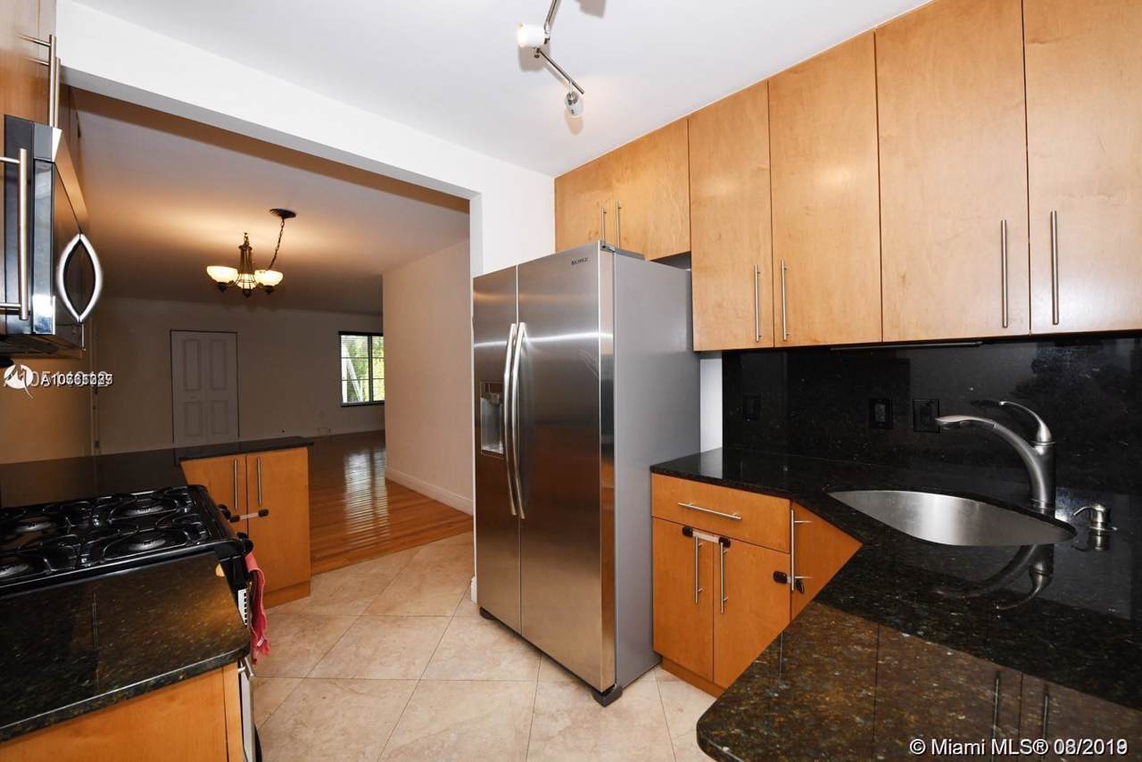 4010 Meridian Ave - Photo 1