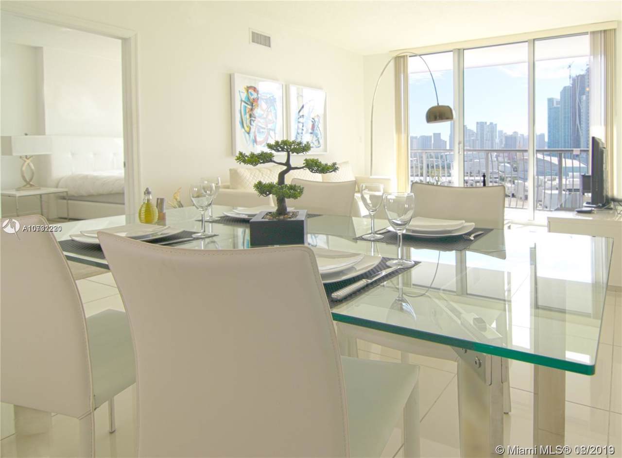 1750 Bayshore Dr - Photo 1