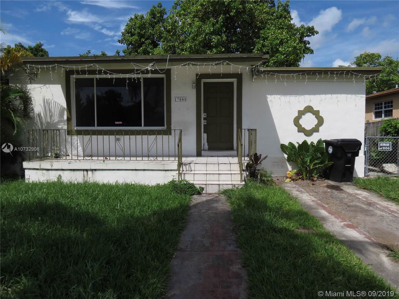 17000 5th Ct - Photo 1