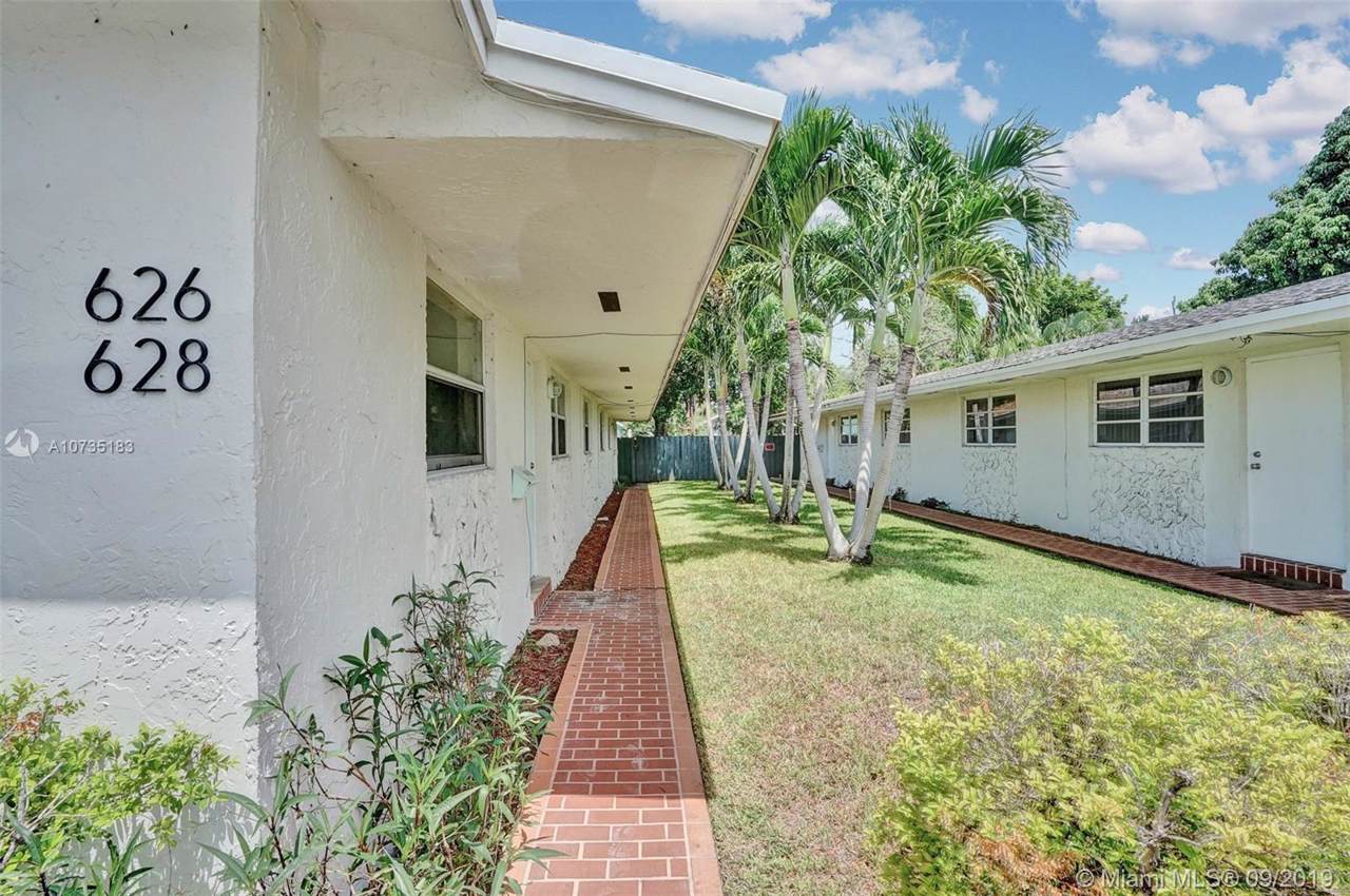 626 7th Ave - Photo 1