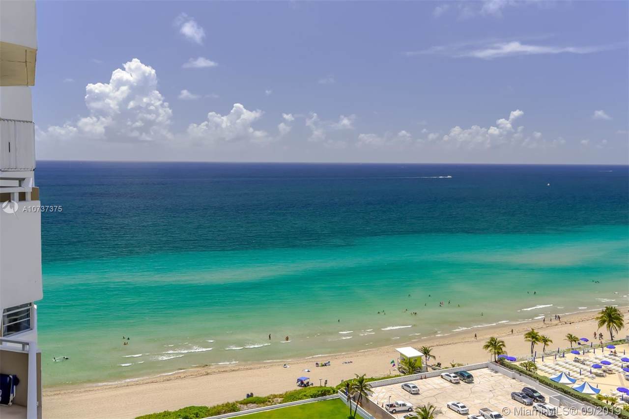 1980 Ocean Dr - Photo 1