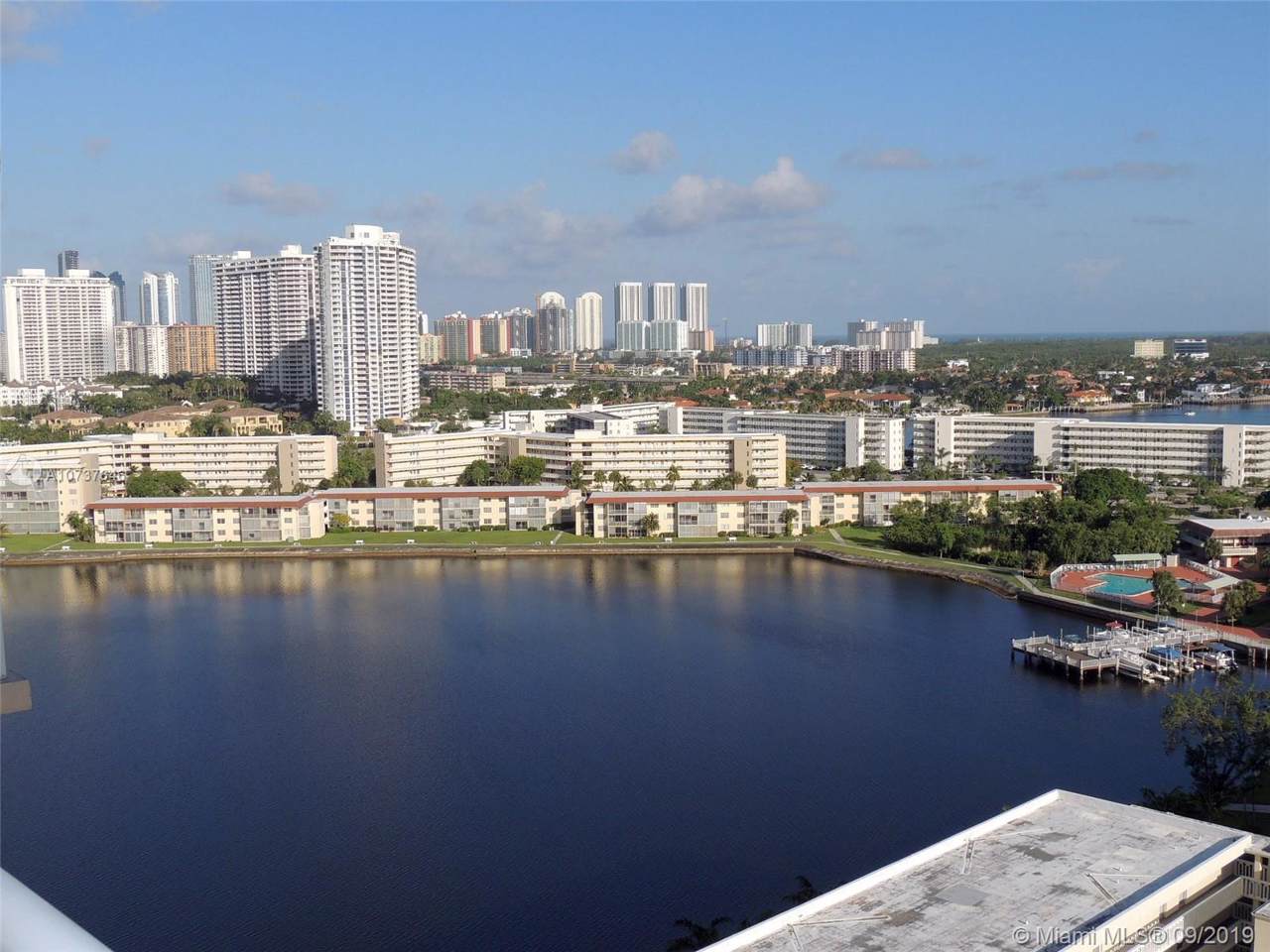 18041 Biscayne Blvd - Photo 1
