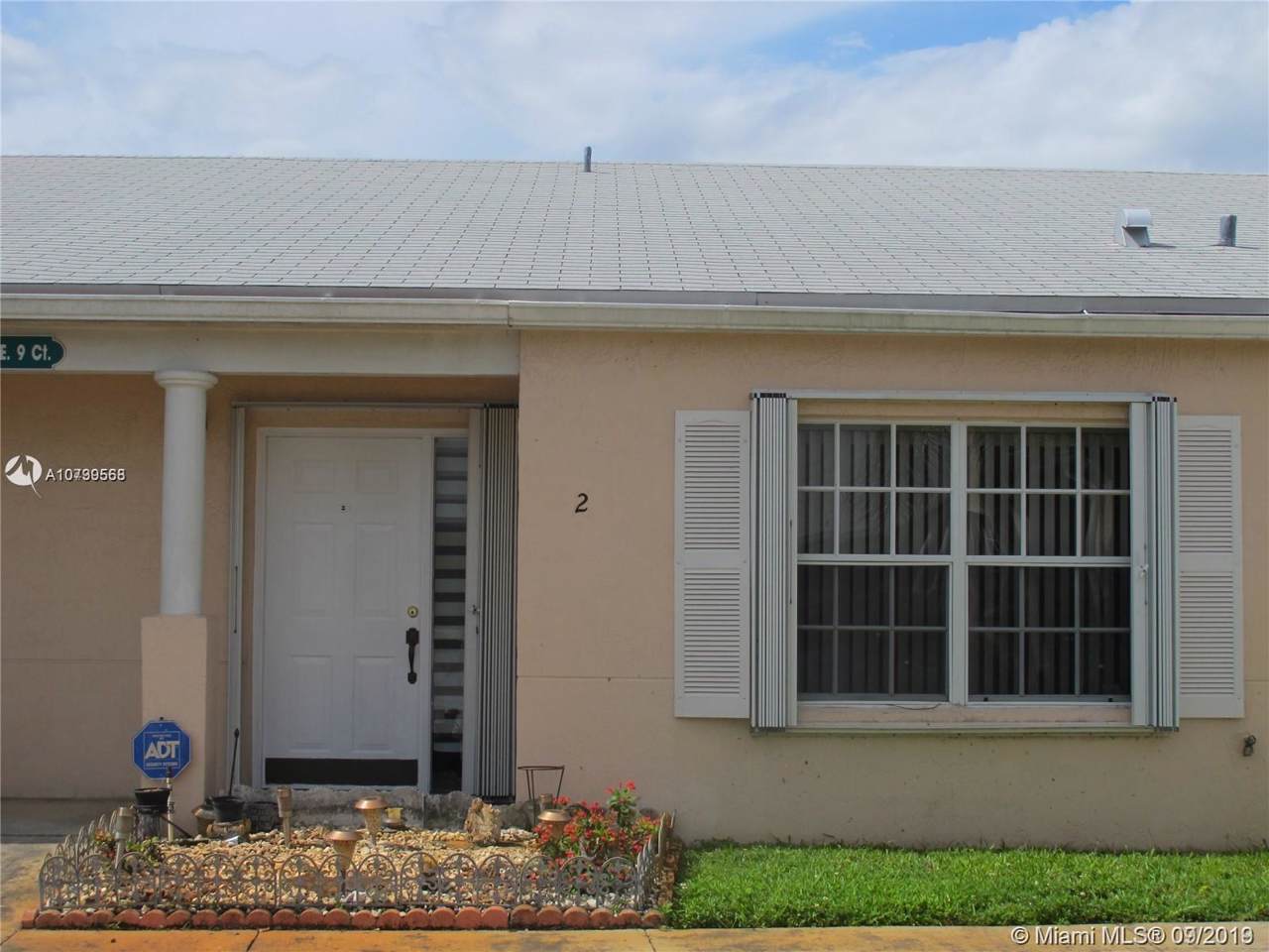 21240 9th Ct - Photo 1