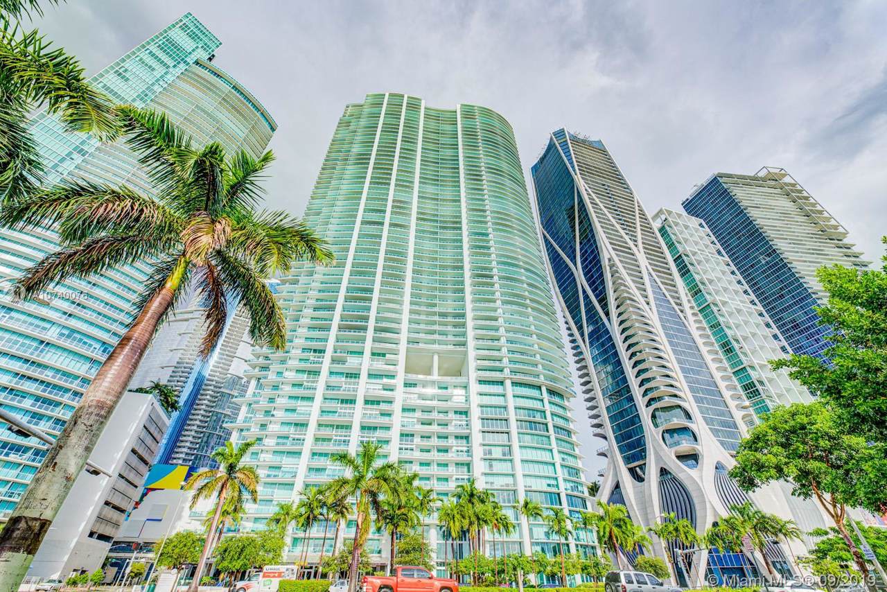 900 Biscayne Blvd - Photo 1