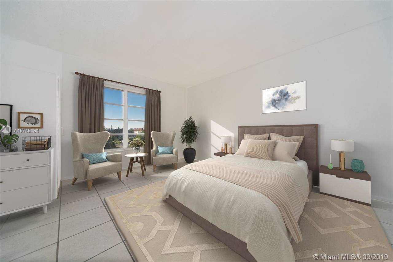 4164 Inverrary Dr - Photo 1