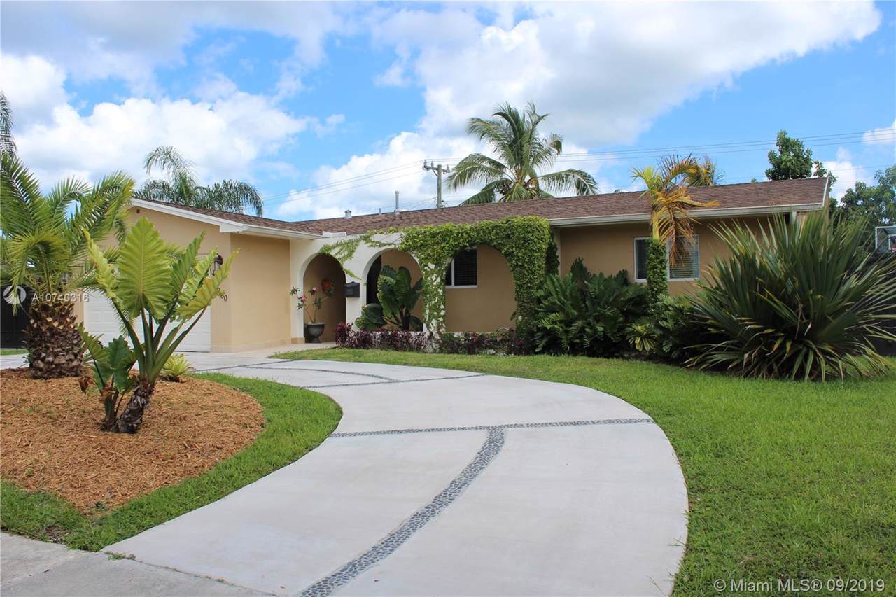 8960 Caribbean Blvd - Photo 1