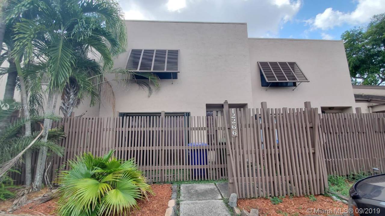 12266 10th St - Photo 1