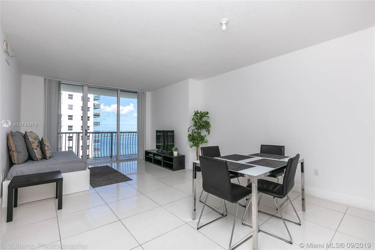1750 Bayshore Dr - Photo 1