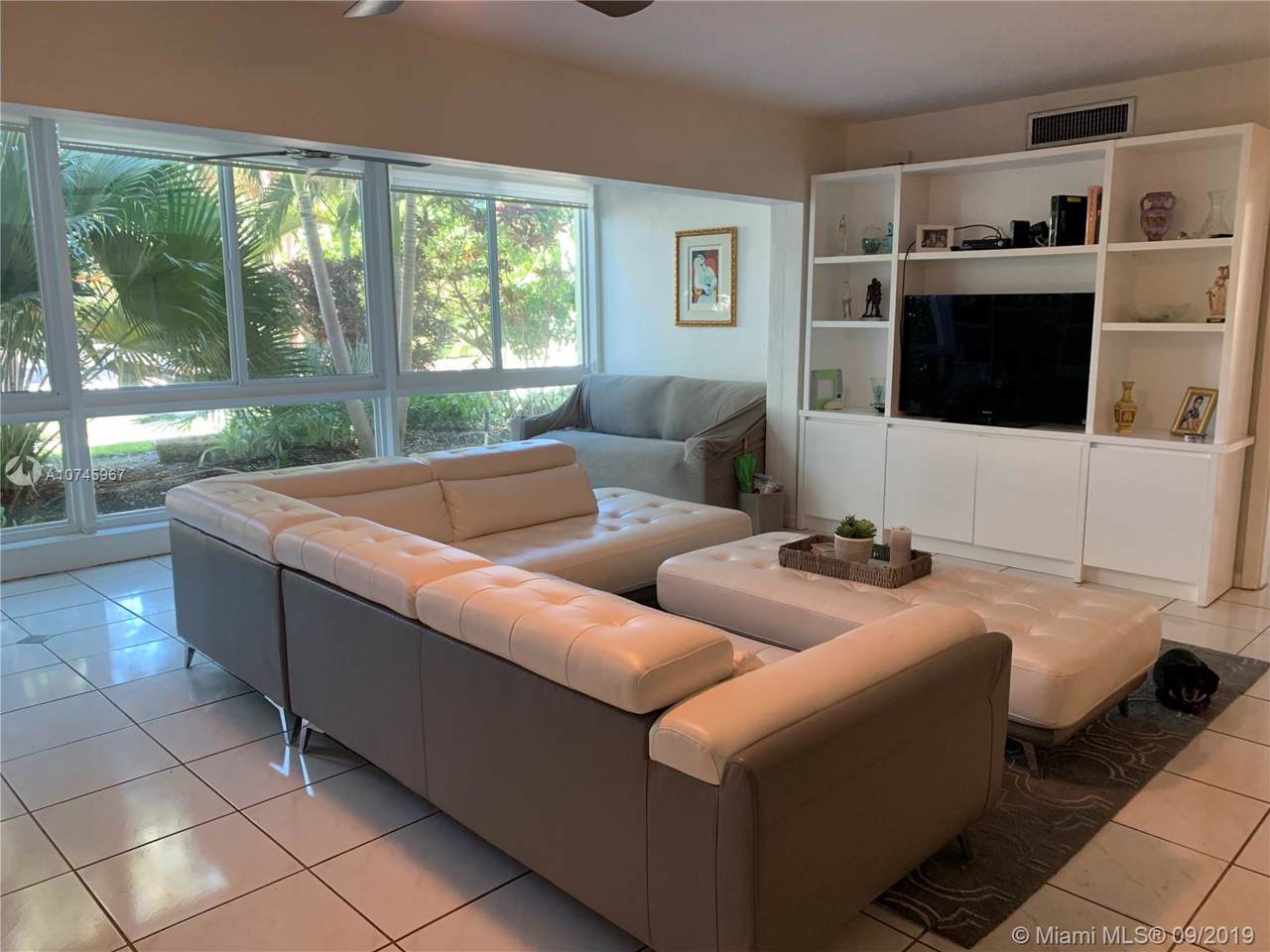 260 Sunrise Dr - Photo 1