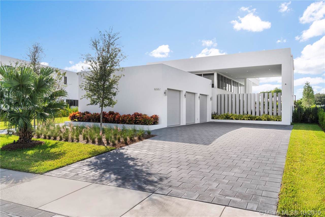 16582 Botaniko Dr S - Photo 1