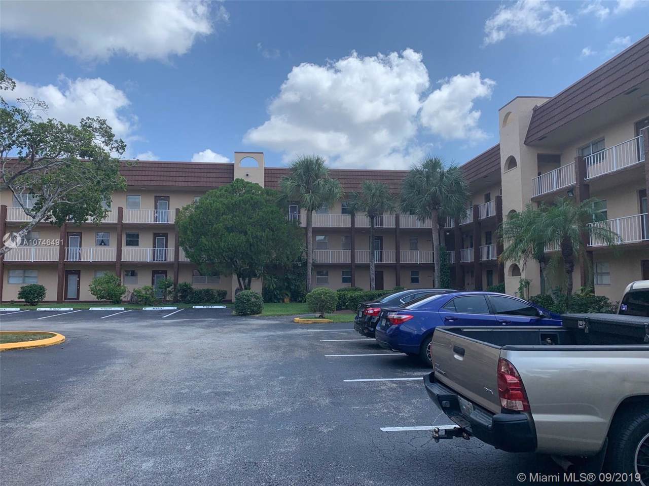2780 Pine Island Rd - Photo 1