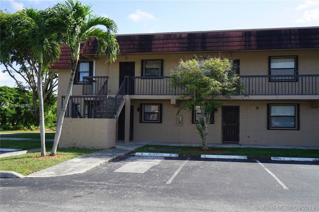 14859 104th St - Photo 1
