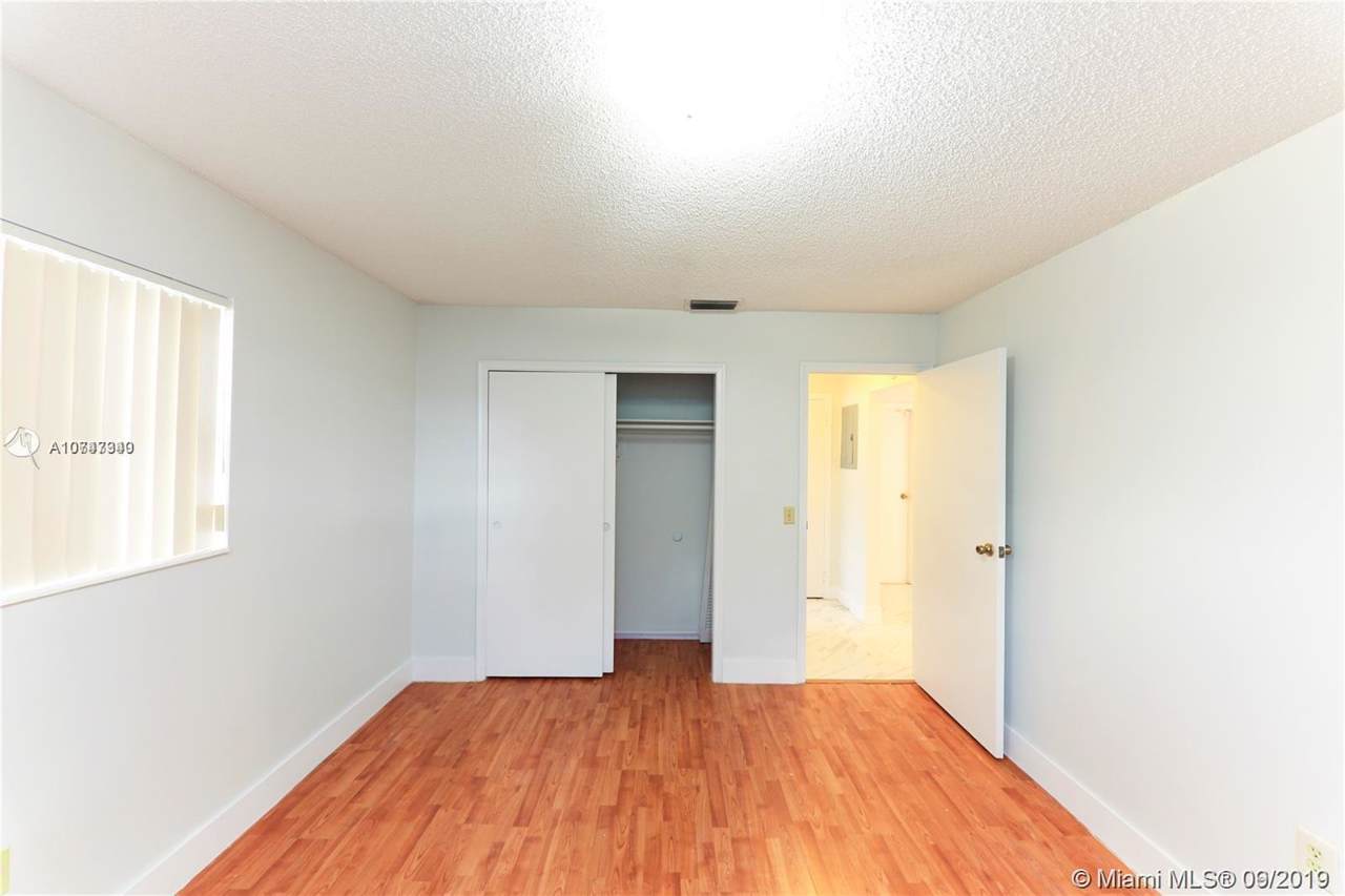 2511 93rd Ln - Photo 1