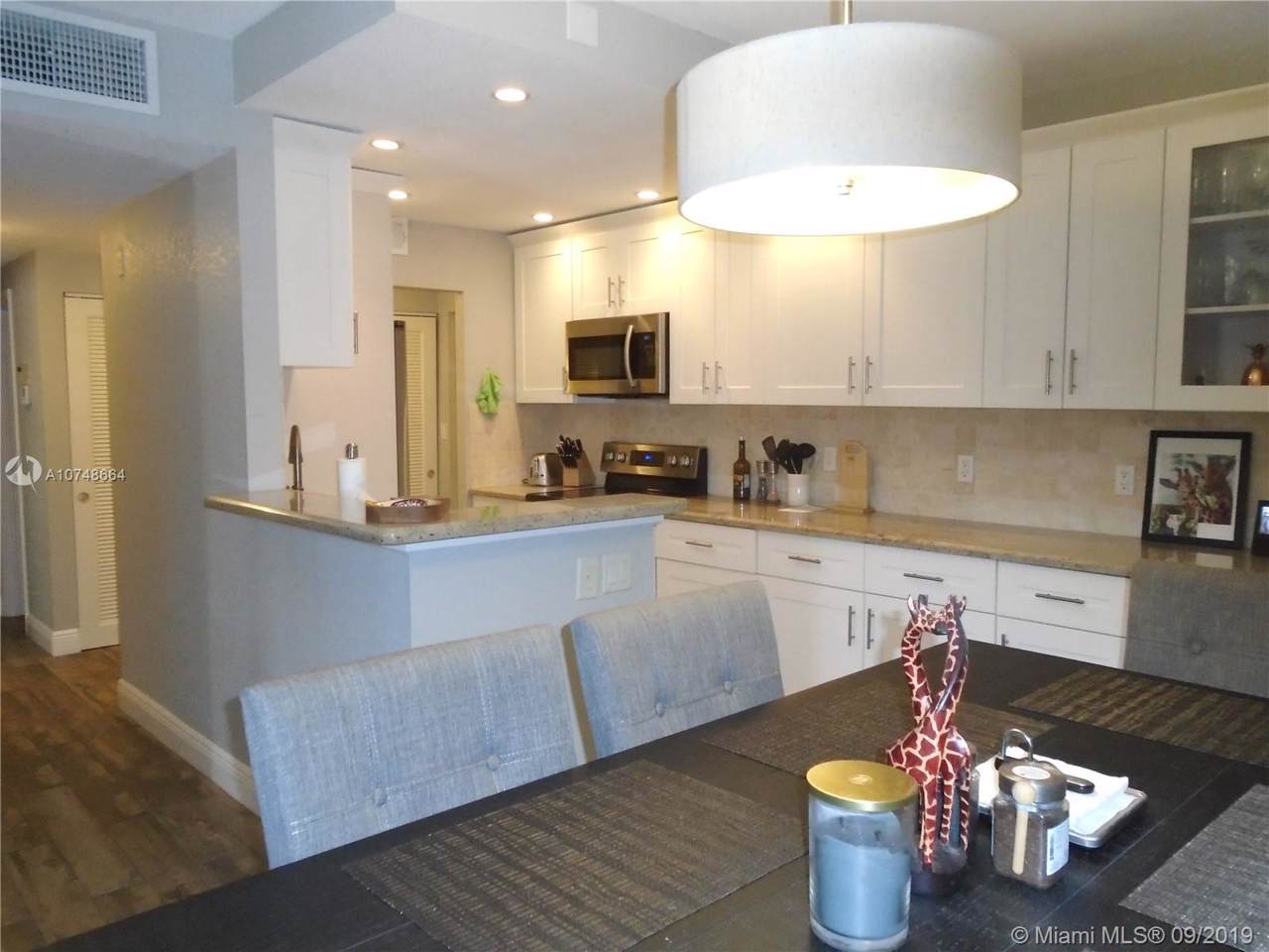 400 Riverside Dr - Photo 1