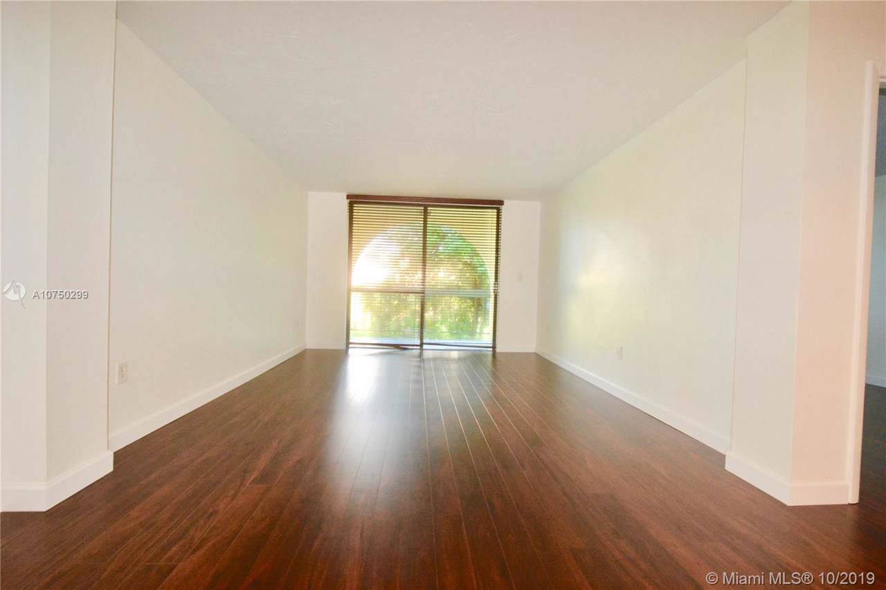 9440 Fontainebleau Blvd - Photo 1