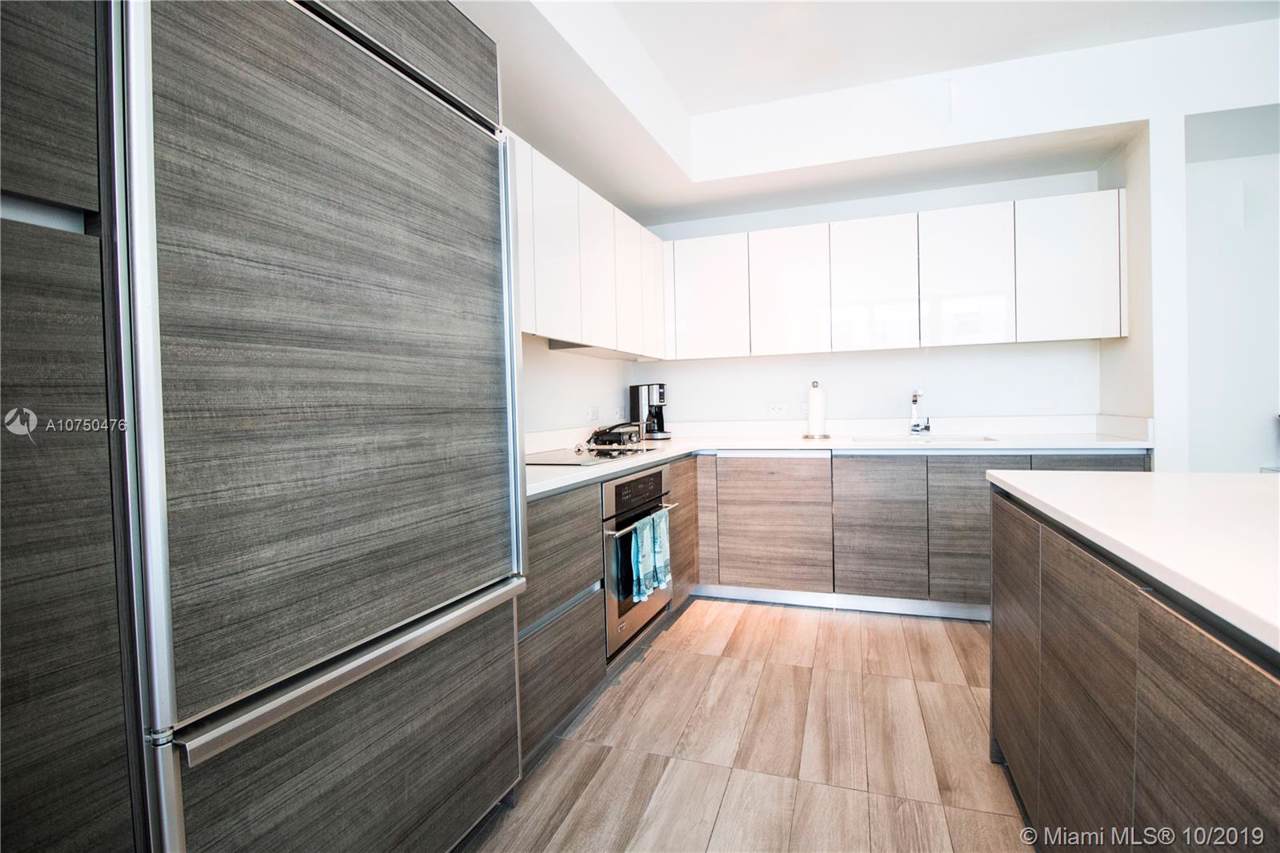 1100 Miami Ave - Photo 1