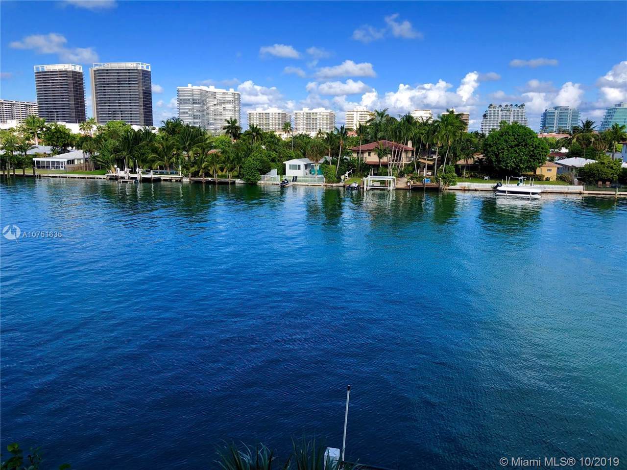 9341 Bay Harbor Dr - Photo 1