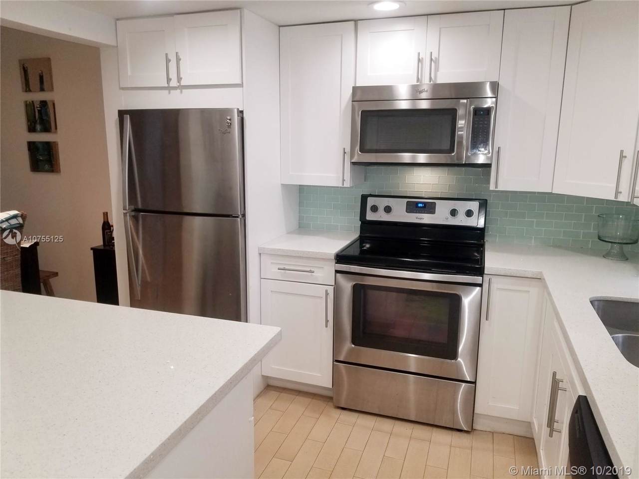 9540 Sunrise Lakes Blvd - Photo 1