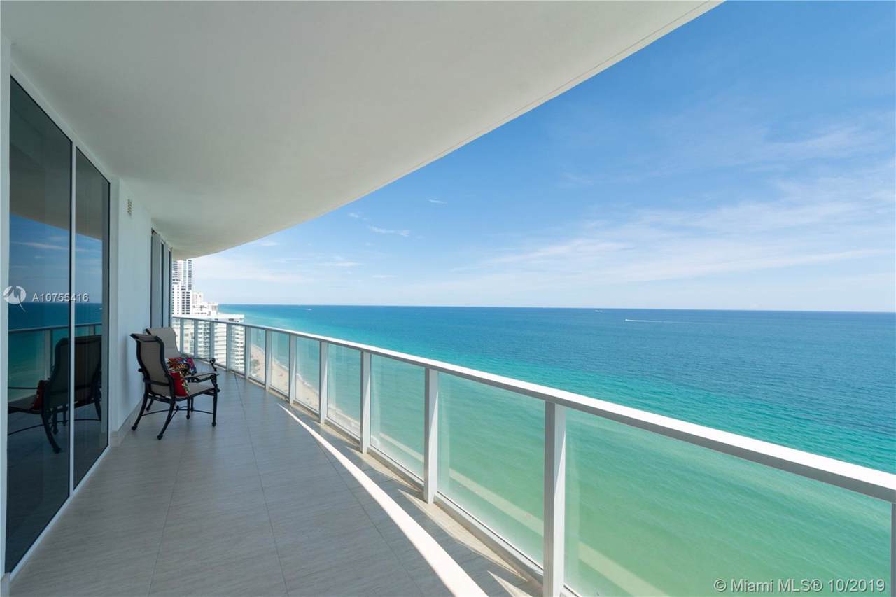 3951 Ocean Dr - Photo 1
