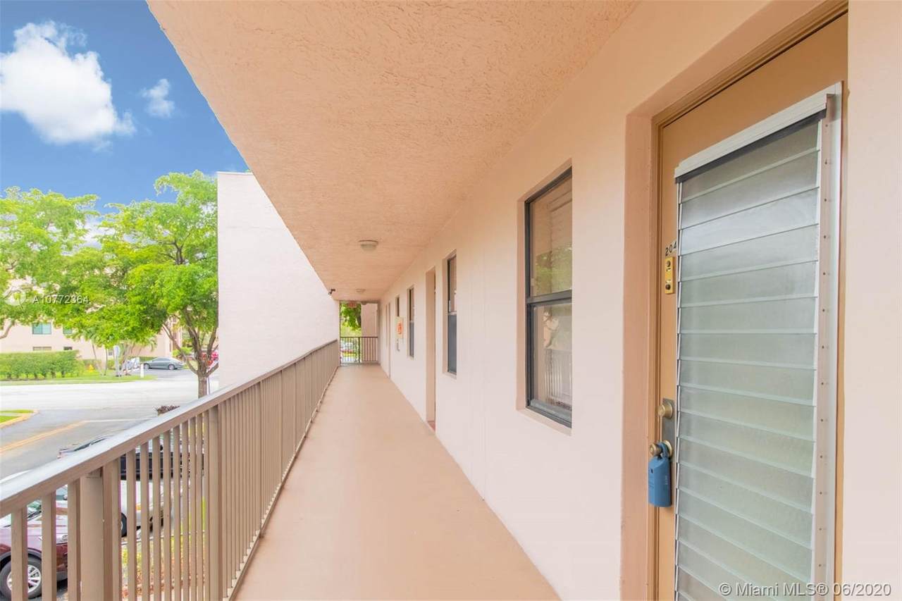 10434 Sunrise Lakes Blvd - Photo 1
