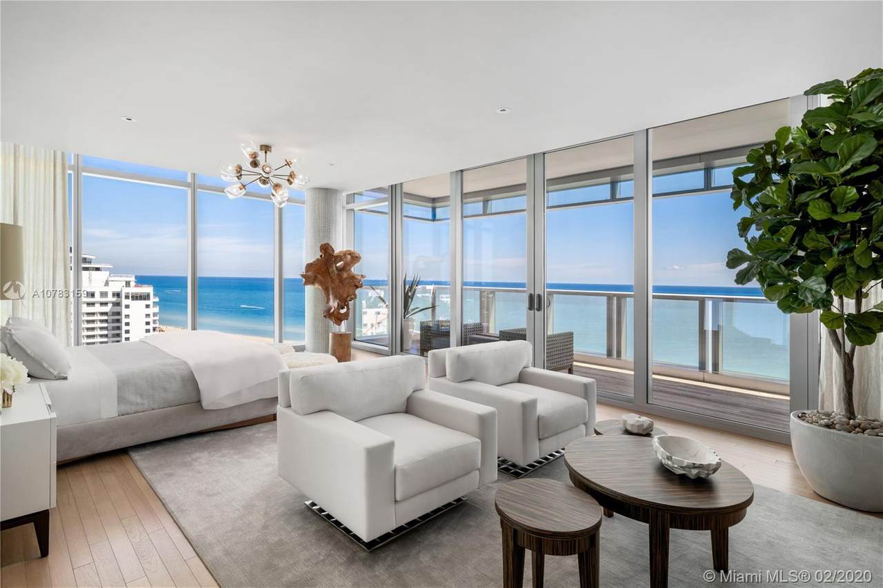 2901 Collins Ave - Photo 1
