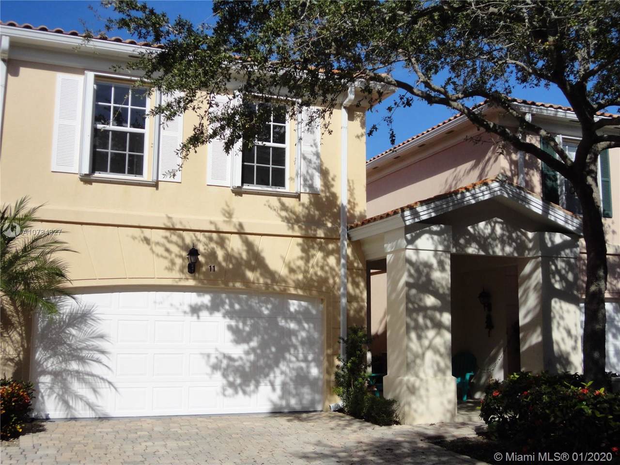 11 Oakland Court - Photo 1