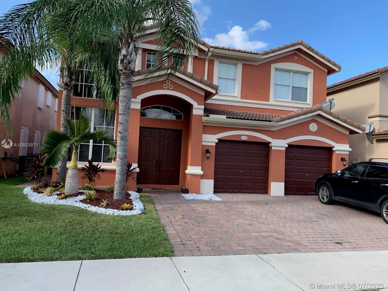 15383 93rd St - Photo 1