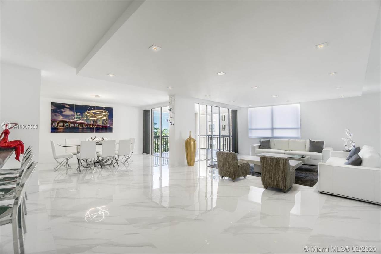 10175 Collins Ave - Photo 1 10175 Collins Ave - Photo 1