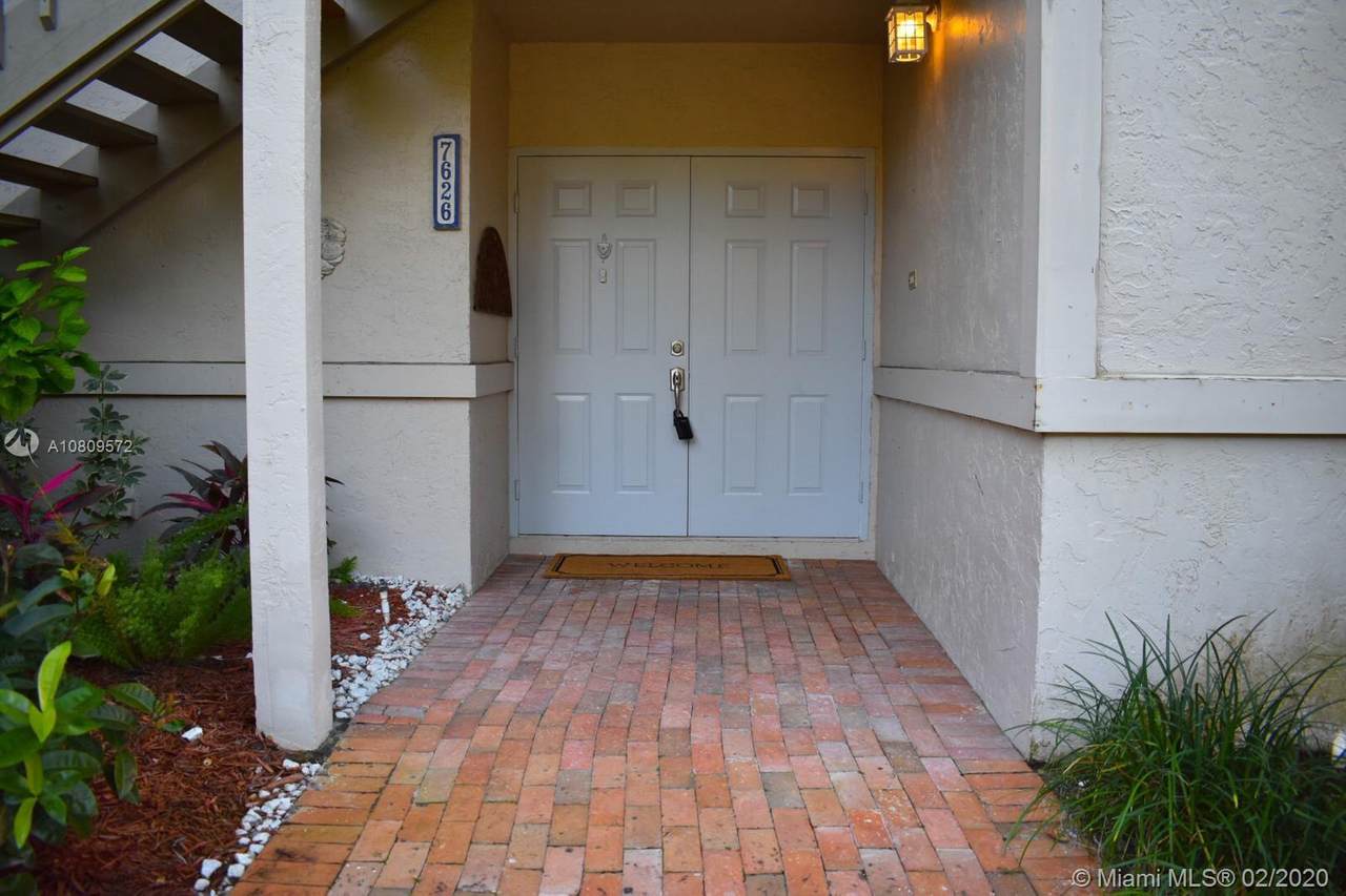 7626 Elmridge Dr - Photo 1