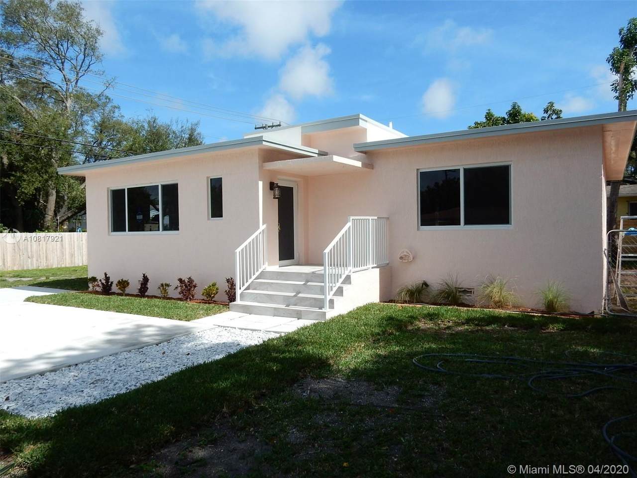 8911 Miami Ave - Photo 1 8911 Miami Ave - Photo 1