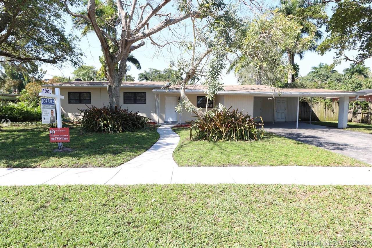 701 Ixora Ln - Photo 1