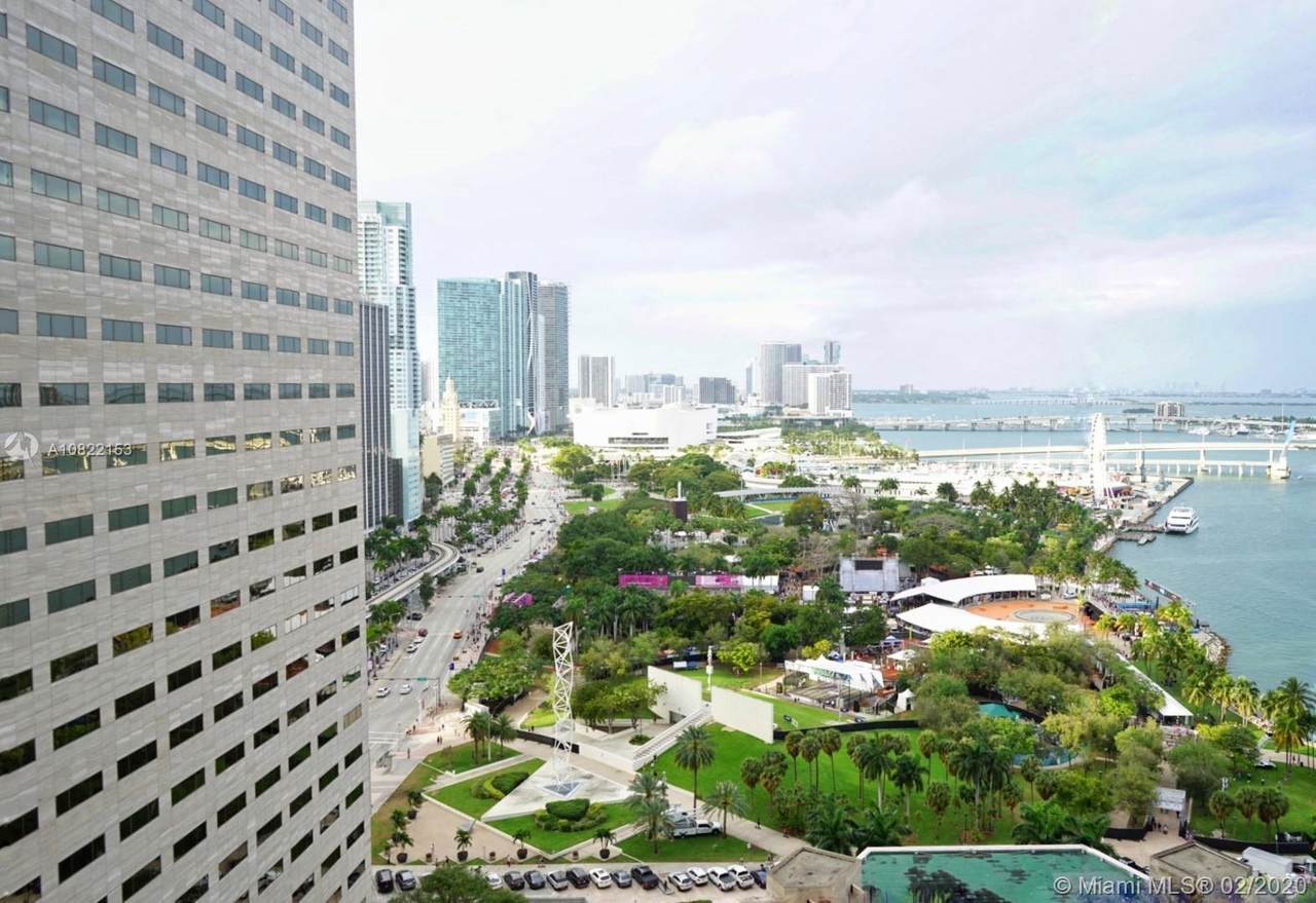325 Biscayne Blvd - Photo 1