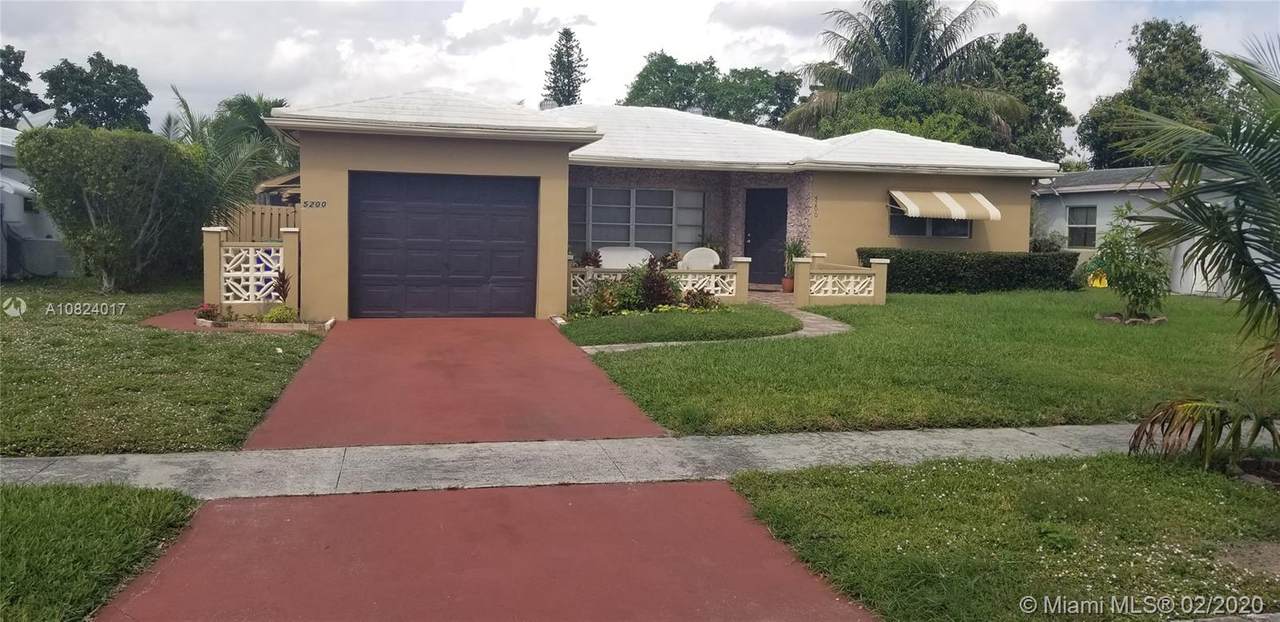 5200 Sw 10th Ct - Photo 1