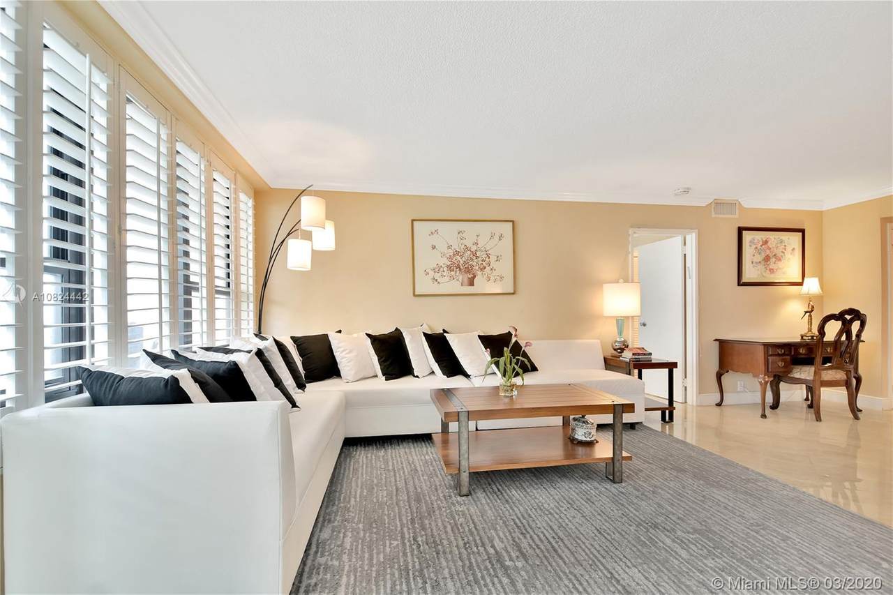 5225 Collins Ave - Photo 1 5225 Collins Ave - Photo 1
