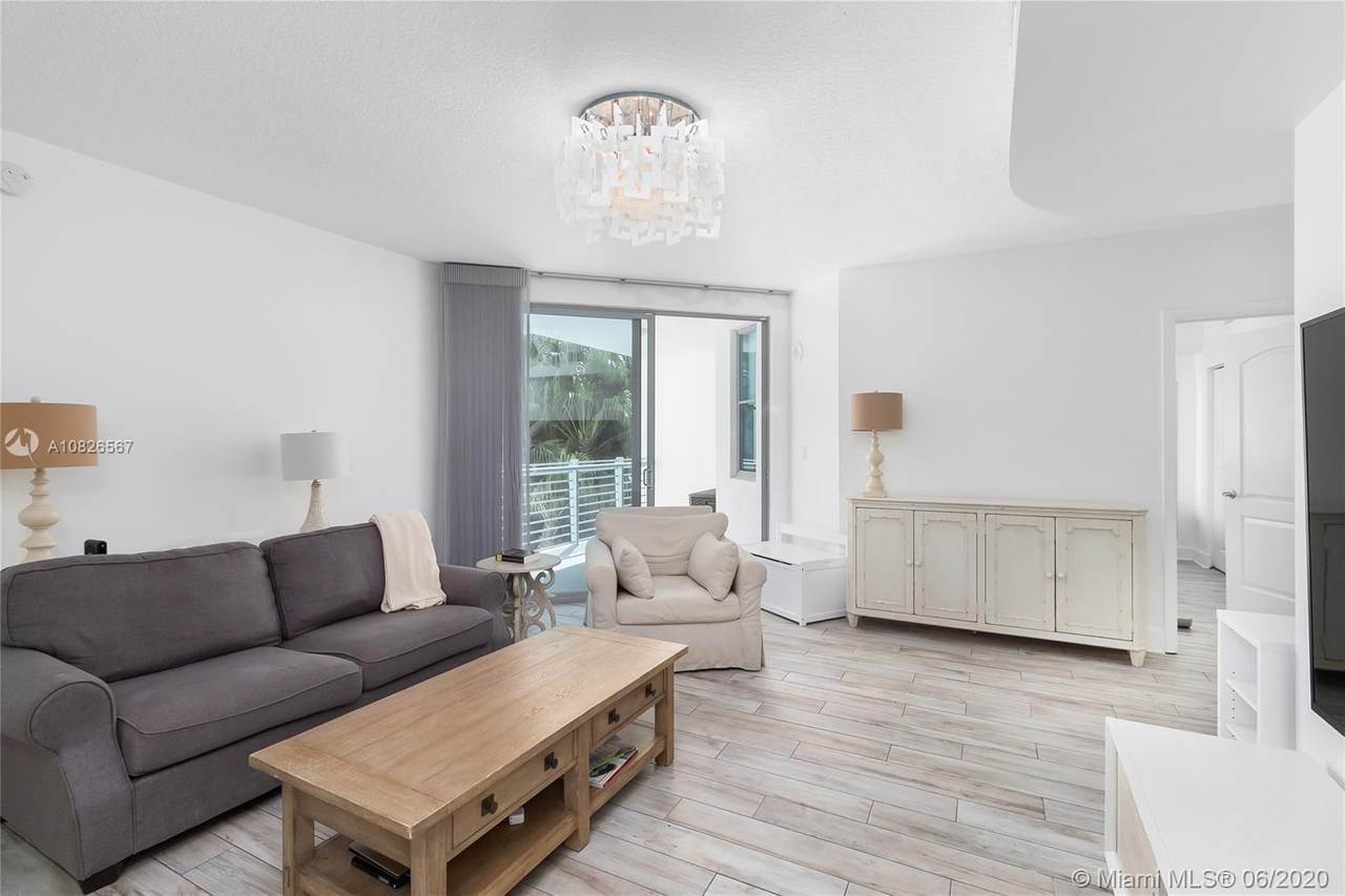 110 Washington Ave - Photo 1