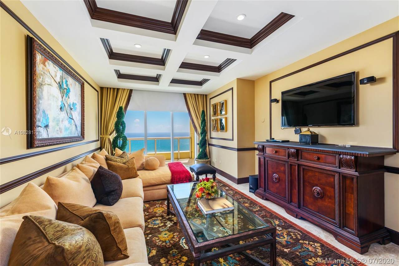17875 Collins Ave - Photo 1